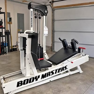 BodyMasters MD 122 Super Horizontal and Seated Leg Press