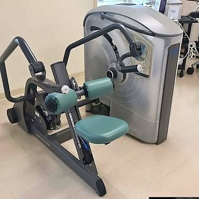 nautilus ONE  triceps press