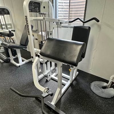 Fitness equipment ￼Paramount