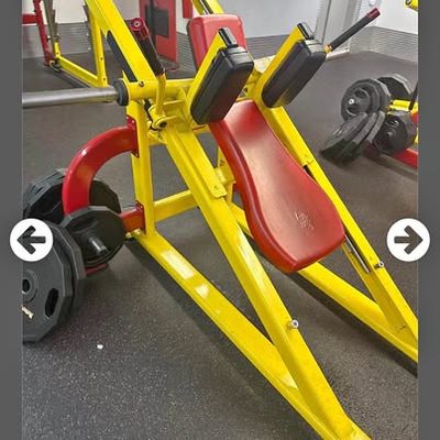 Star Trac hack squat
