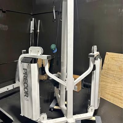 Precor Icarian Dual Pulley Cable Commercial Lat Pull Down