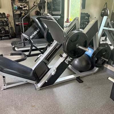 Precor Icarian 601 45° Leg Press – Commercial Grade